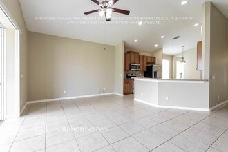7174 50th Ave Cir E in Palmetto, FL - Building Photo - Building Photo