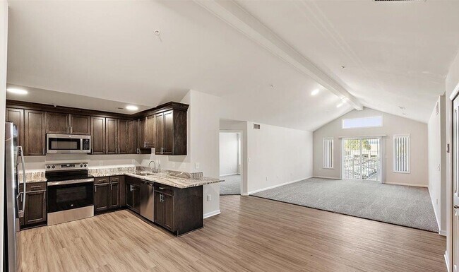 8292 Heywood Cir in Sterling Heights, MI - Building Photo - Building Photo