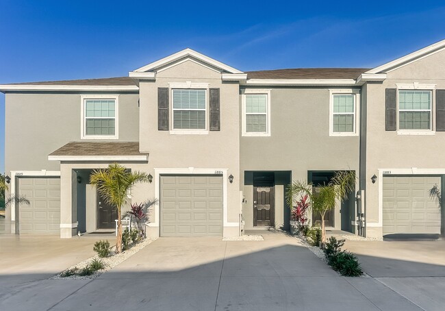 11885 Mountain Retreat Ln in Riverview, FL - Building Photo - Building Photo