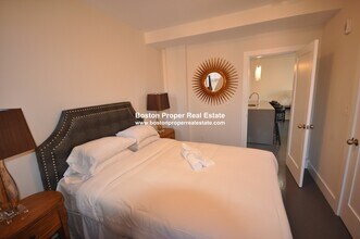 659 Massachusetts Ave, Unit 3 in Boston, MA - Building Photo - Building Photo