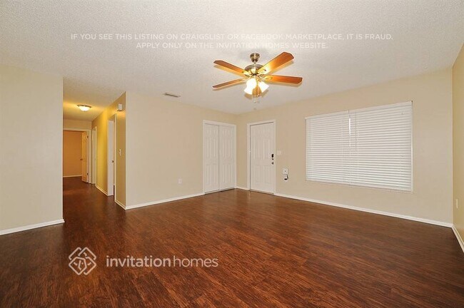 312 48th St W in Palmetto, FL - Foto de edificio - Building Photo