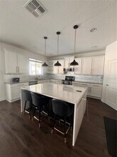 11737 Verrazano Dr in Orlando, FL - Building Photo - Building Photo