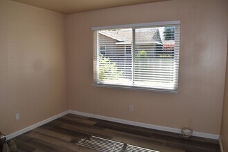 7324 21st Street in Sacramento, CA - Building Photo - Building Photo
