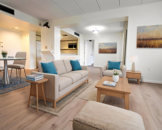 85 Brainerd Rd, Unit 303
