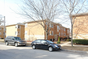 3110-3112 Calwagner St Apartamentos