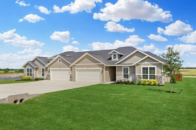 4029-4029 Clovis St in Midlothian, TX - Building Photo - Building Photo