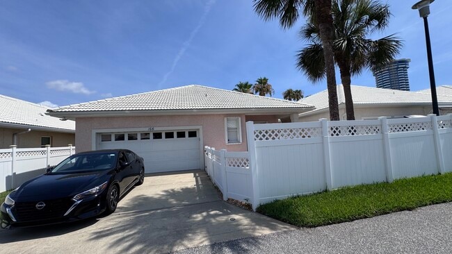 166 Key Colony Ct in Daytona Beach, FL - Building Photo - Building Photo