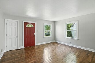 922 Garfield St in Hobart, IN - Building Photo - Building Photo