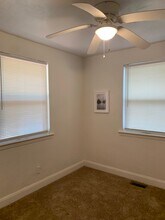 1826 Pepper Dr in Tallahassee, FL - Foto de edificio - Building Photo