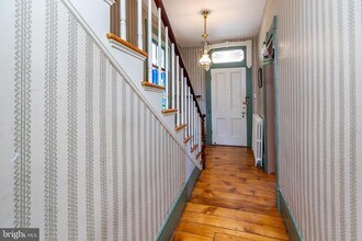 45 York St in Lambertville, NJ - Building Photo - Building Photo