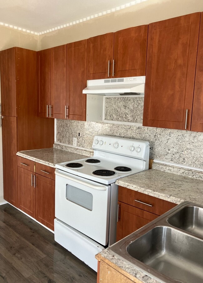 property at 230 W Lee Ave