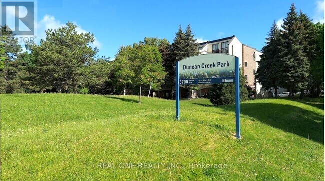 3740 Don Mills Rd in Toronto, ON - Building Photo - Building Photo