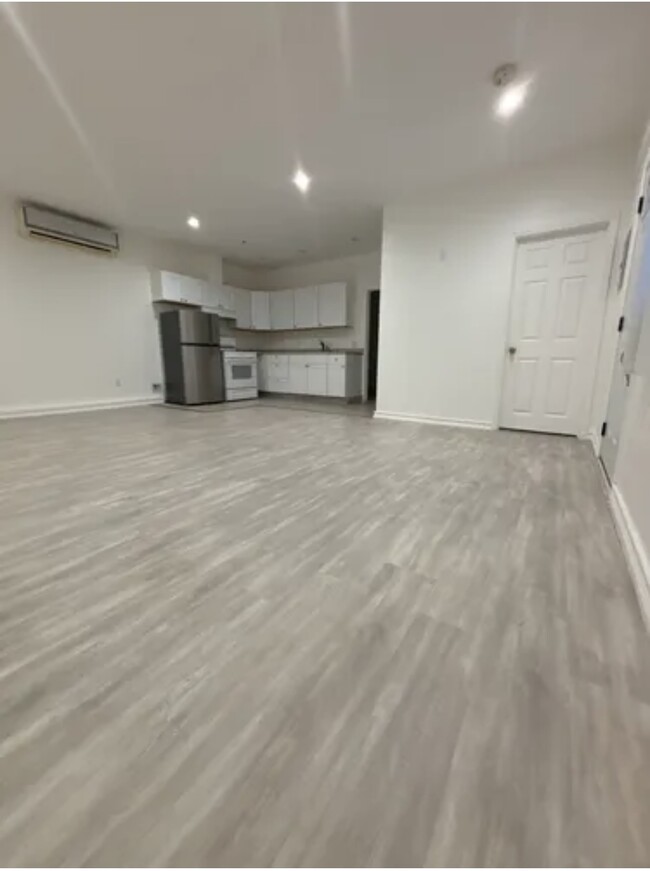 property at 713 Milford St