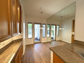 2471 Aquasanta in Tustin, CA - Building Photo - Building Photo