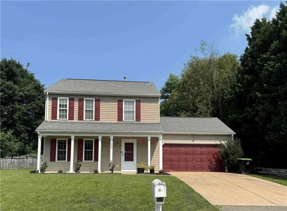 4627 Prince Trevor Dr in Williamsburg, VA - Building Photo