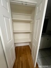 1529 Beacon St, Unit 2A in Brookline, MA - Foto de edificio - Building Photo