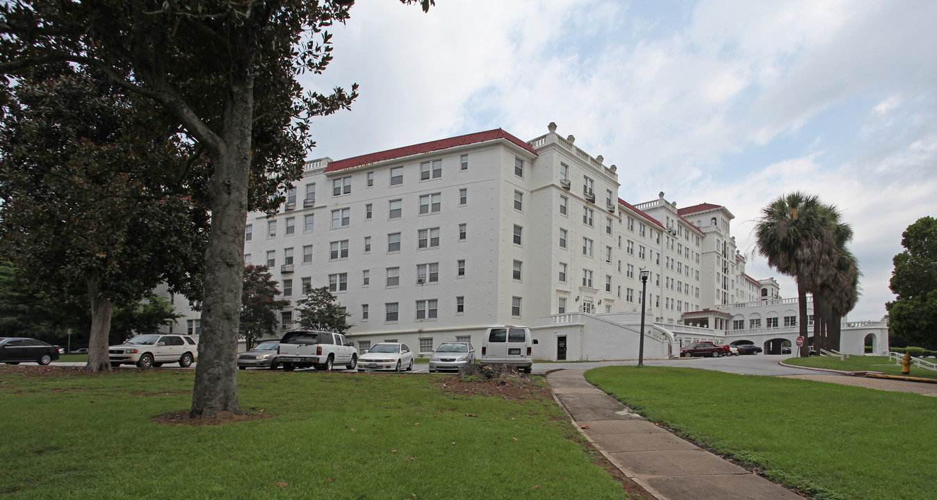 Bon Air Apartments in Augusta, GA - Building Photo