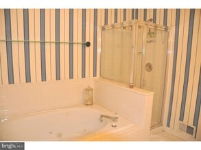 38 Voorhees Ct in Pennington, NJ - Building Photo - Building Photo
