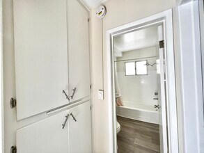 4217 Don Tomaso Dr in Los Angeles, CA - Building Photo - Building Photo