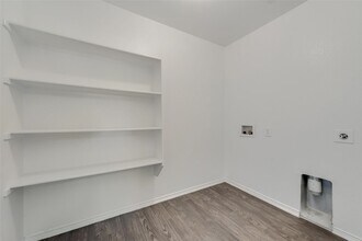 613 Preston Dr in Royse City, TX - Foto de edificio - Building Photo