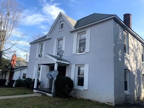 706 Maple Ave in Burlington, NC - Building Photo - Building Photo