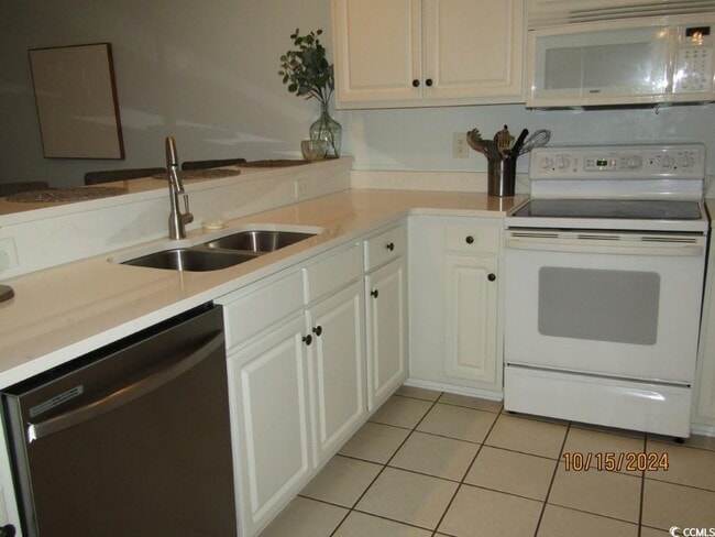 1058 Sea Mountain Hwy in North Myrtle Beach, SC - Building Photo - Building Photo