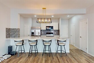 3026 Holly Hall St in Houston, TX - Building Photo - Building Photo