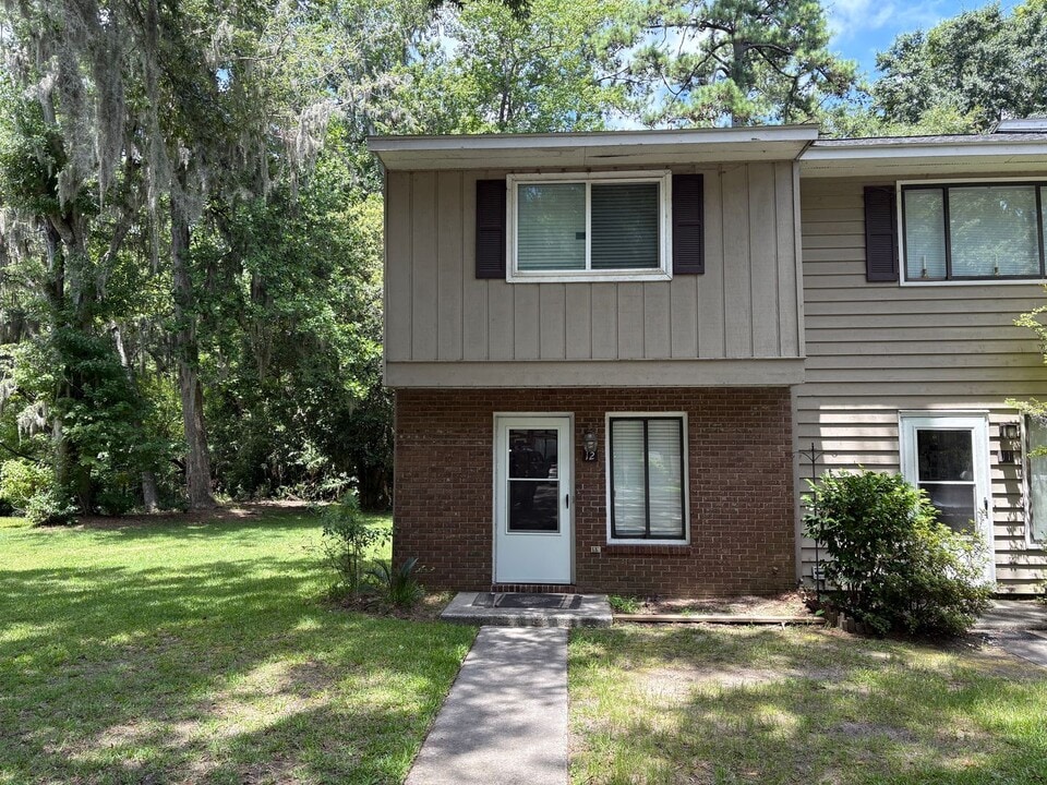24 Beaver Pond Loop in Pawleys Island, SC - Building Photo