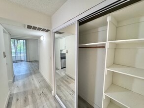 3715 S Canfield Ave in Los Angeles, CA - Building Photo - Building Photo