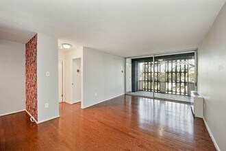 1311 Delaware Ave SW in Washington, DC - Building Photo - Building Photo