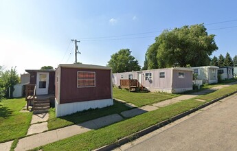 Chance Mobile Home Park in Bismarck, ND - Building Photo - Building Photo