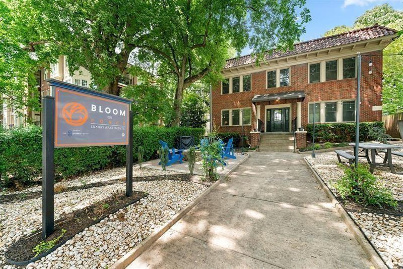 856 Ponce De Leon Ave NE in Atlanta, GA - Building Photo