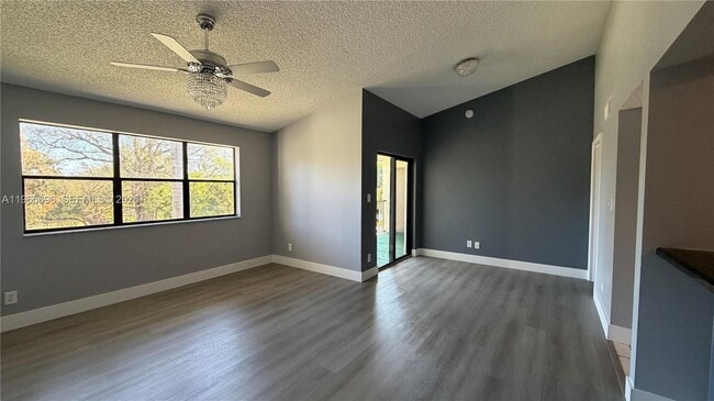 property at 530 S Park Rd