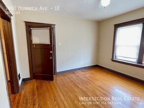 3950 Dunnica Ave in St. Louis, MO - Building Photo - Building Photo