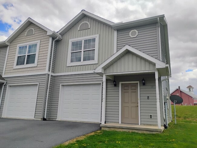 property at 18 Chloe Dr