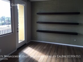 339 S Glendora Ave in Glendora, CA - Building Photo - Building Photo