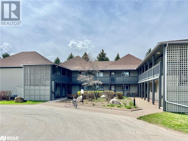 property at 291 Mariners Way