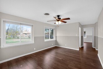 105 Shannon Ln in Georgetown, TX - Building Photo - Building Photo