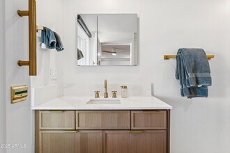 755 E Moreland St in Phoenix, AZ - Building Photo - Building Photo