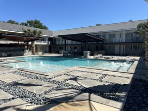 Courthouse Apartments in Dallas, TX - Building Photo - Building Photo