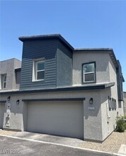 3712 Celesta Vis Ave in Henderson, NV - Foto de edificio - Building Photo