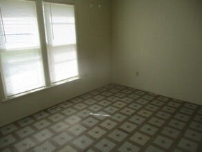 1517 Pine St in Ottawa, IL - Building Photo - Building Photo