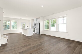 1149 Tembrook Dr in Mebane, NC - Building Photo - Building Photo