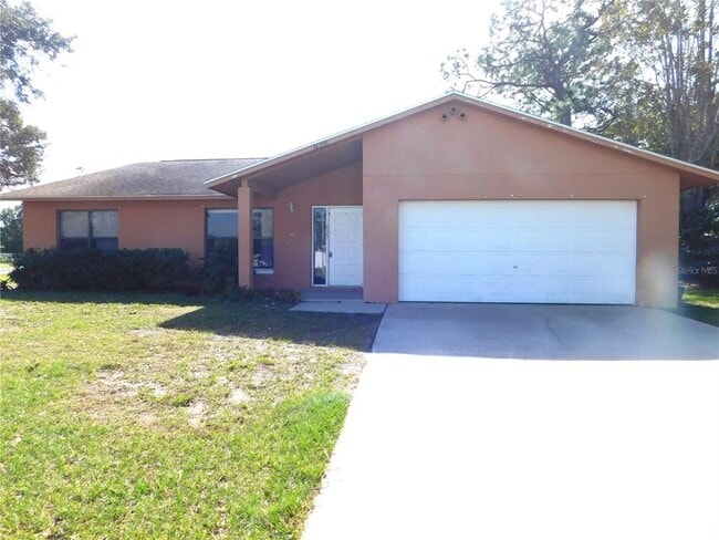 635 Driver Cir in Kissimmee, FL - Foto de edificio - Building Photo