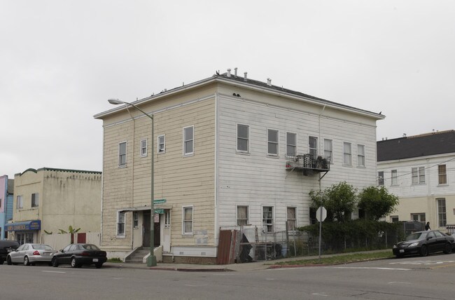 1952 International Blvd in Oakland, CA - Building Photo - Building Photo