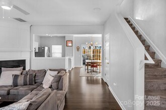 3213 Mannington Dr in Charlotte, NC - Building Photo - Building Photo