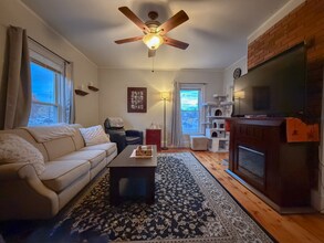 173 Elm St in Braintree, MA - Building Photo - Building Photo