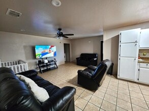 115 Gyna Dr in Del Rio, TX - Building Photo - Building Photo