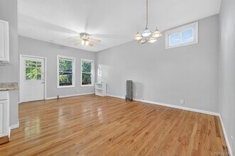 13 Main St in Goshen, NY - Building Photo - Building Photo
