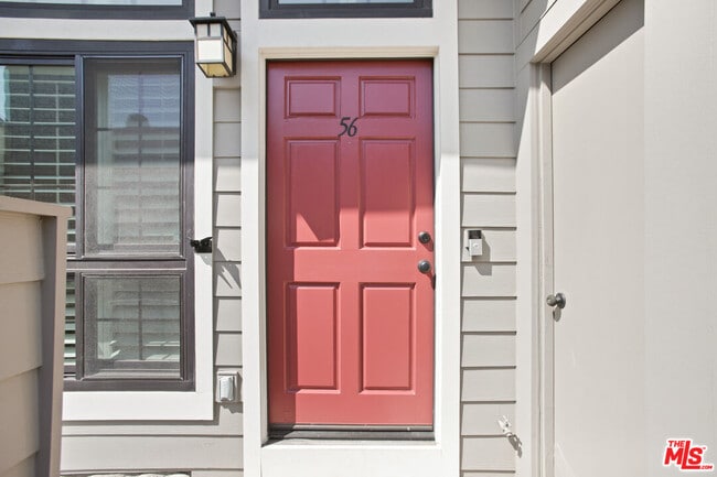 249 Alpine St in Pasadena, CA - Building Photo - Building Photo